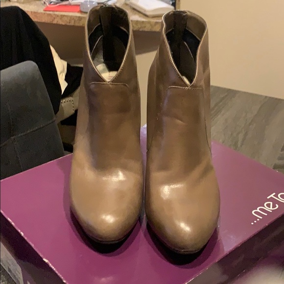 Me Too Legacy Bootie - Picture 2 of 4